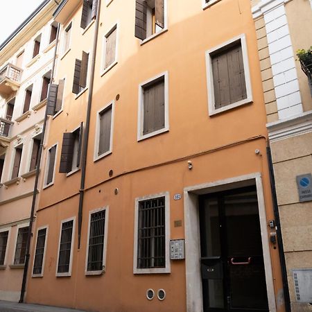 CentraleModerno Monolocale A 10 Passi Dal Centro Padova Exterior photo