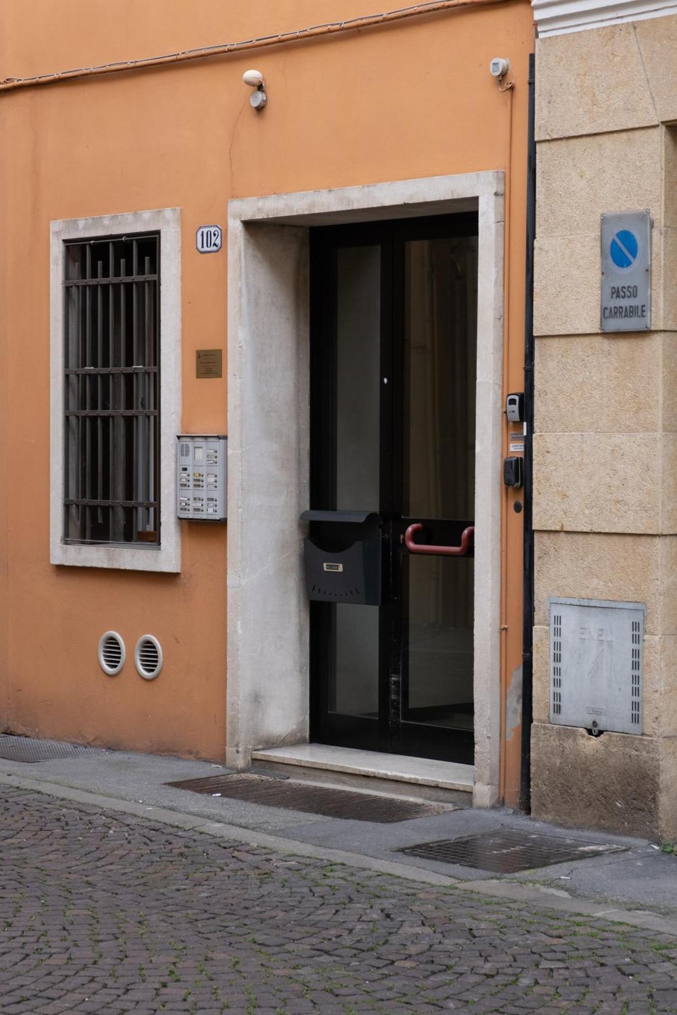 CentraleModerno Monolocale A 10 Passi Dal Centro Padova Exterior photo